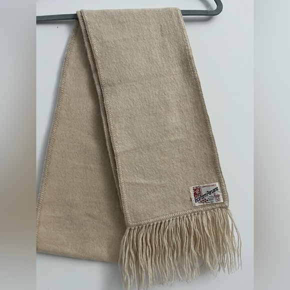 Vintage Alpaca Wool Scarf Beige Neutral Fringe – Made in Peru - Picture 1 of 4